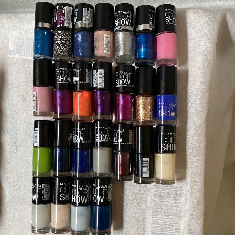 Maybelline Color Show Nail Polish - Used Lot of 25